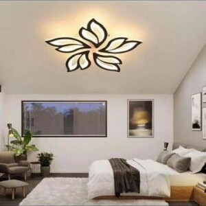 Lustre N 23