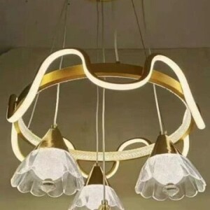 N 10 lustre