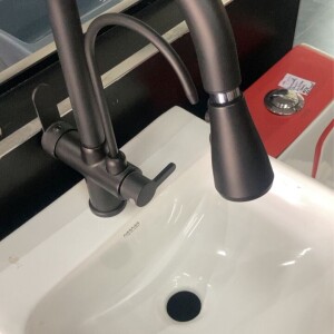 ITM robinet 43 noir